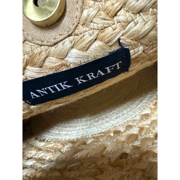 Antik Kraft Straw & Embroidered Lace Handbag – Bamboo Handle Boho Beach Bag - Picture 4 of 5